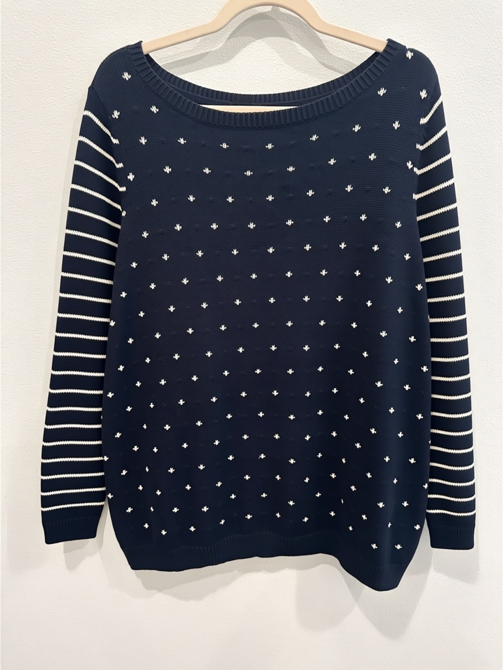 Talbots Sweater - Picture 3 of 5